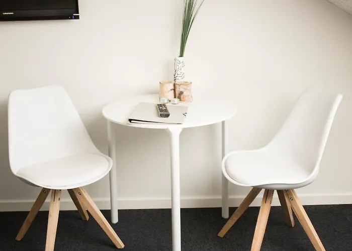 ベッド・アンド・ブレックファスト 272 エスビャール