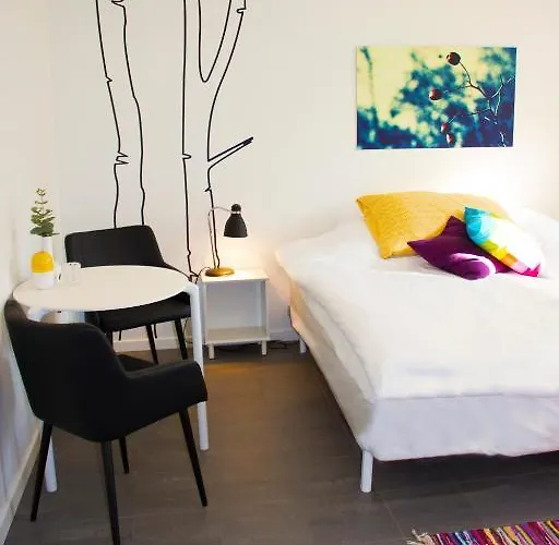 272 ベッド・アンド・ブレックファスト